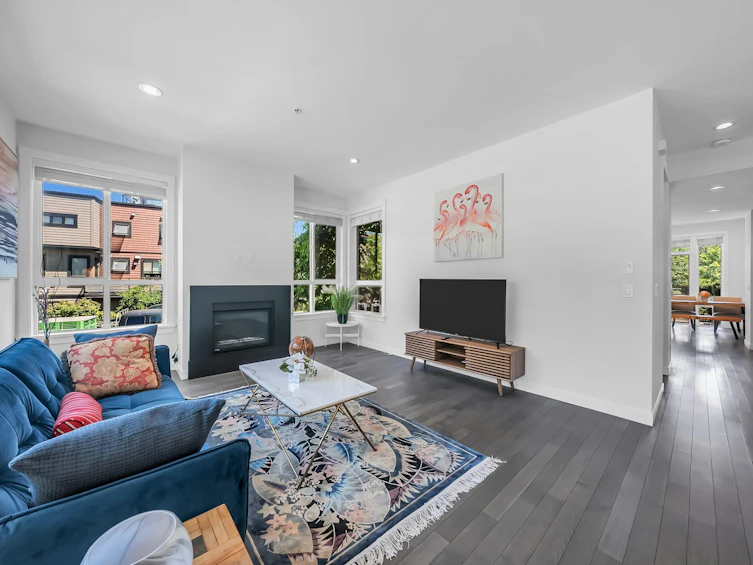 1-100 Wood Street, New Westminster, BC, V3M 0H6 - 8