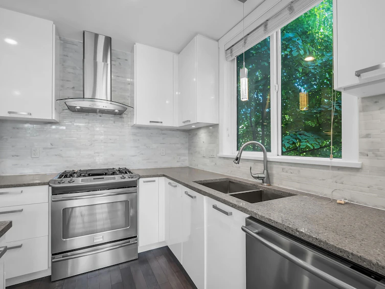 1-100 Wood Street, New Westminster, BC, V3M 0H6 - 32