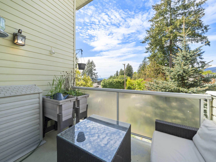3454 St. Georges Avenue, North Vancouver, BC, V7N 1V8 - 7