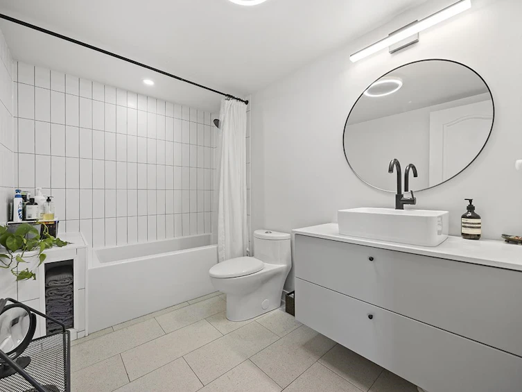 304-7580 Minoru Boulevard, Richmond, BC, V6Y 1Z5 - 18