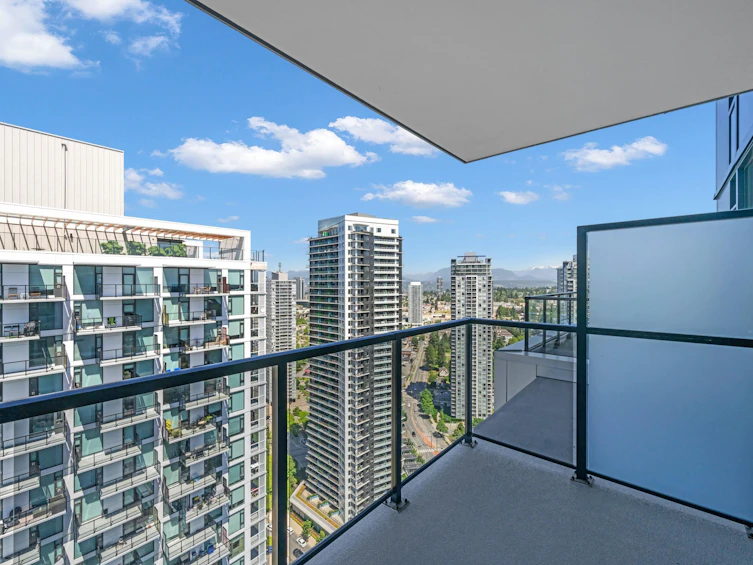 3303-13725 George Junction, Surrey, BC, V3T 0V7 - 33
