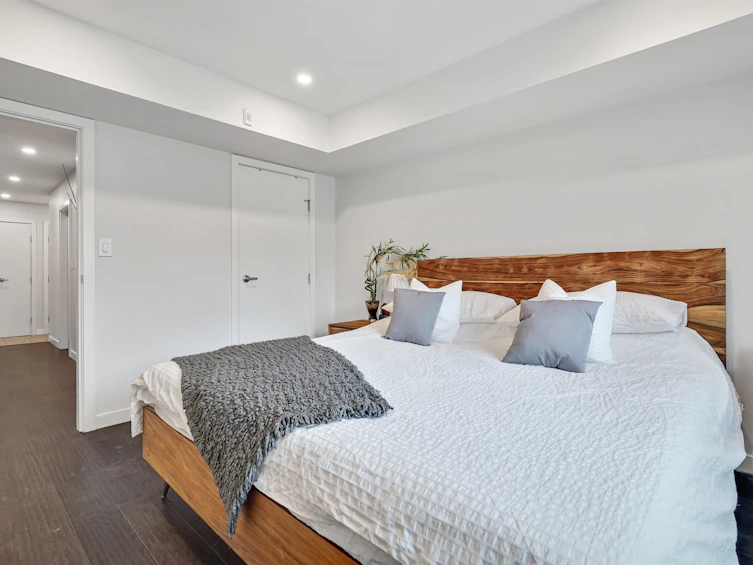 302-357 E 2nd Street, North Vancouver, BC, V7L 1C6 - 14