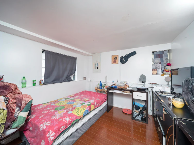 4940 Killarney Street, Vancouver, BC, V5R 3V7 - 6
