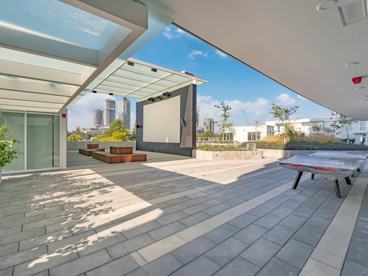 2207-13685 102 Avenue, Surrey, BC, V3T 1N7 - 30