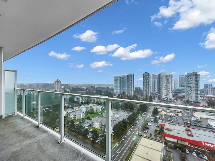 2207-13685 102 Avenue, Surrey, BC, V3T 1N7 - 17