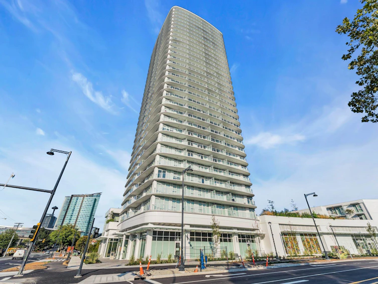 2207-13685 102 Avenue, Surrey, BC, V3T 1N7 - 21