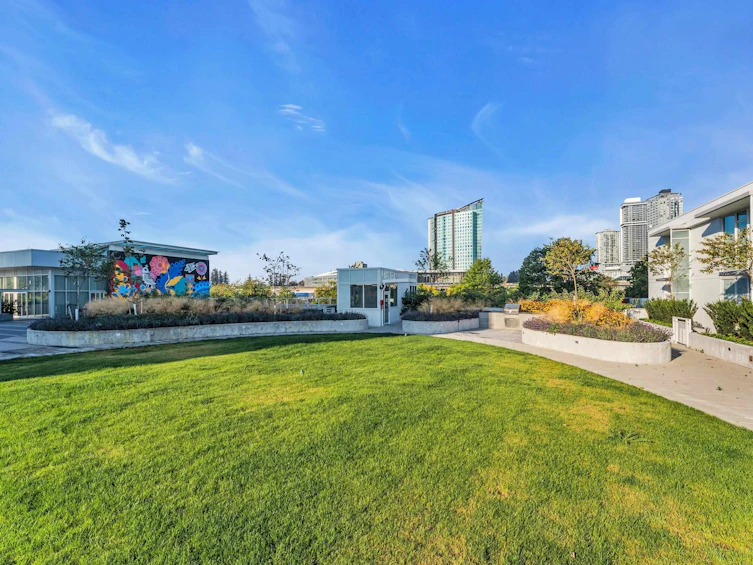 2207-13685 102 Avenue, Surrey, BC, V3T 1N7 - 25
