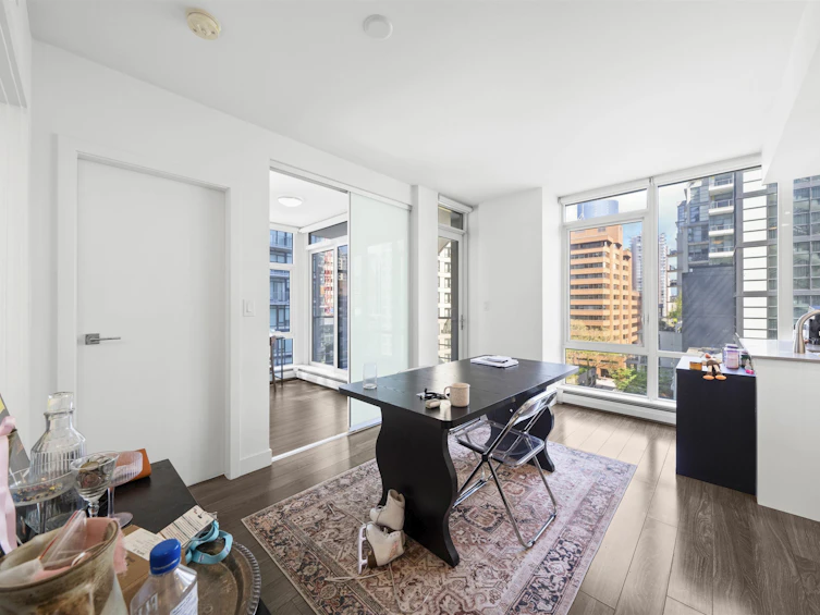 1002-1283 Howe Street, Vancouver, BC, V6Z 0E3 - 4
