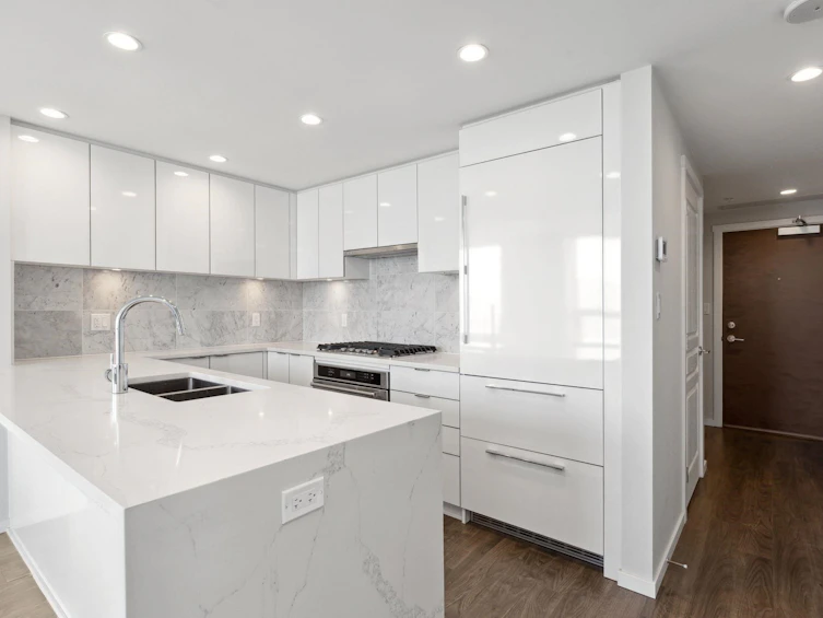 3501-5883 Barker Avenue, Burnaby, BC, V5H 0G4 - 10