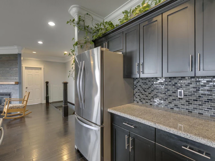 33794 Cherry Avenue, Mission, BC, V2V 2V6 - 16