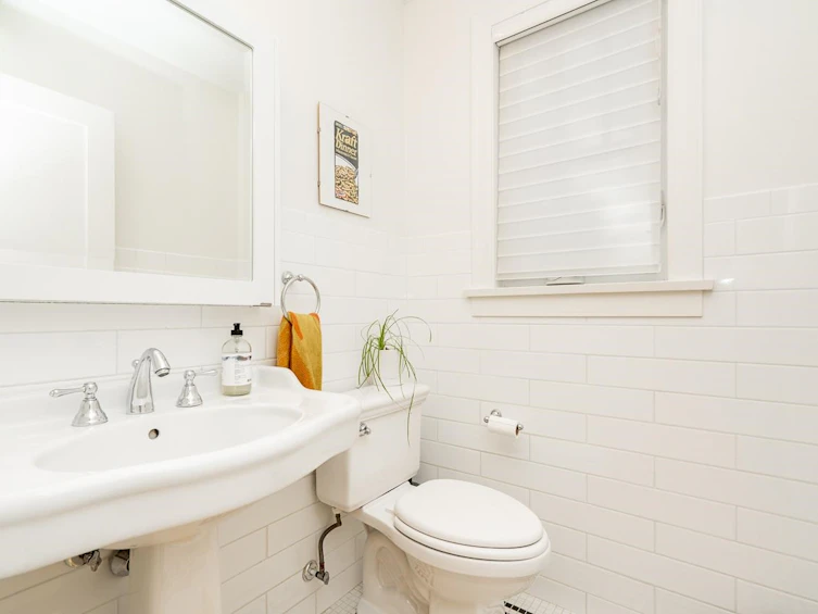 3676 St. Catherines Street, Vancouver, BC, V5V 4L1 - 14