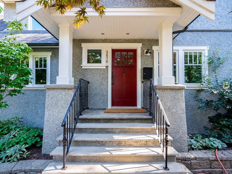 3676 St. Catherines Street, Vancouver, BC, V5V 4L1 - 37