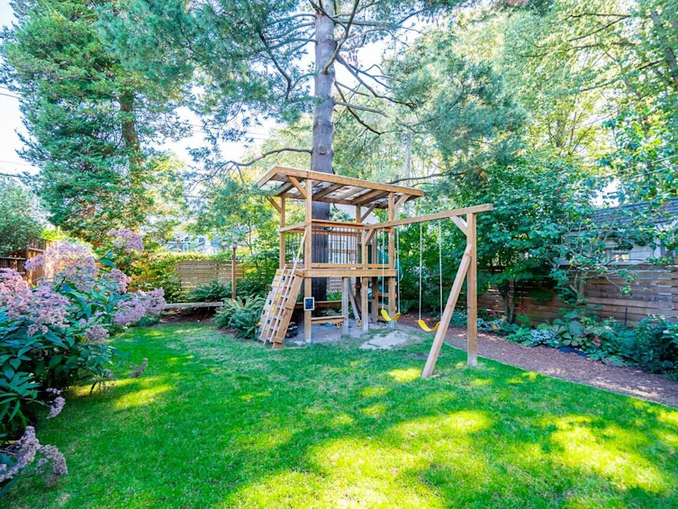 3676 St. Catherines Street, Vancouver, BC, V5V 4L1 - 32