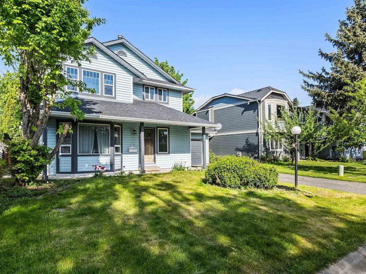 7211 Circle Drive, Chilliwack, BC, V2R 2S6 - 2
