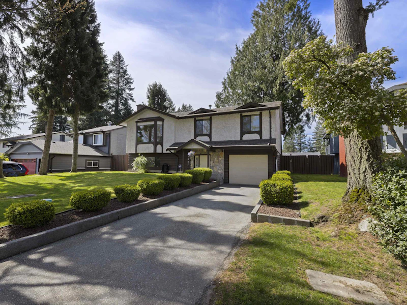 7307 Todd Crescent, Surrey BC V3W 7N5