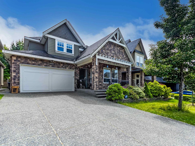16334 25 Avenue, Surrey, BC, V3Z 6S1