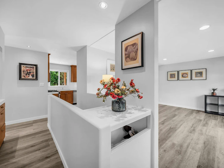 1126 Kings Avenue, West Vancouver, BC, V7T 2C3 - 3