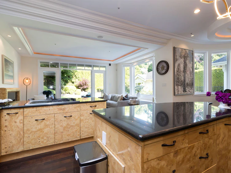 6388 Wiltshire Street, Vancouver, BC, V6M 3M4 - 3