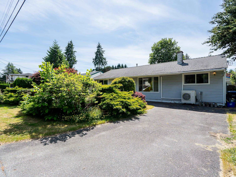 3841 Inverness Street, Port Coquitlam, BC, V3B 3B9 - 3