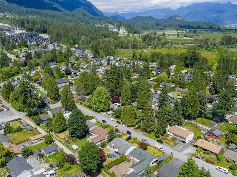 3841 Inverness Street, Port Coquitlam, BC, V3B 3B9 - 39