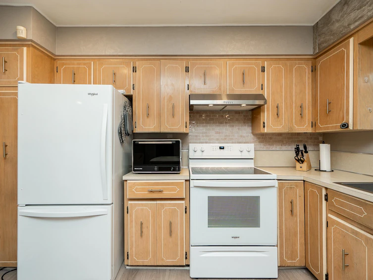 3841 Inverness Street, Port Coquitlam, BC, V3B 3B9 - 15