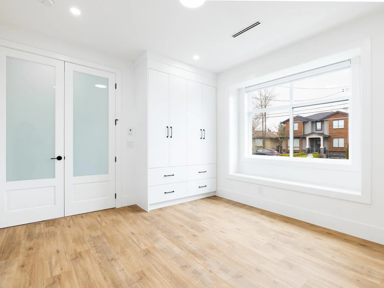 7707 Burgess Street, Burnaby, BC, V3N 3J1 - 21
