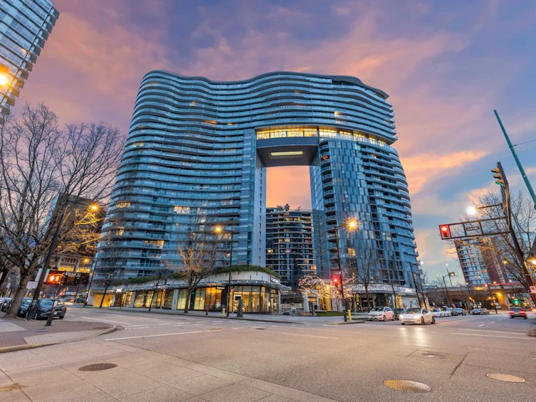2420-89 Nelson Street, Vancouver, BC, V6Z 0E7 - 2