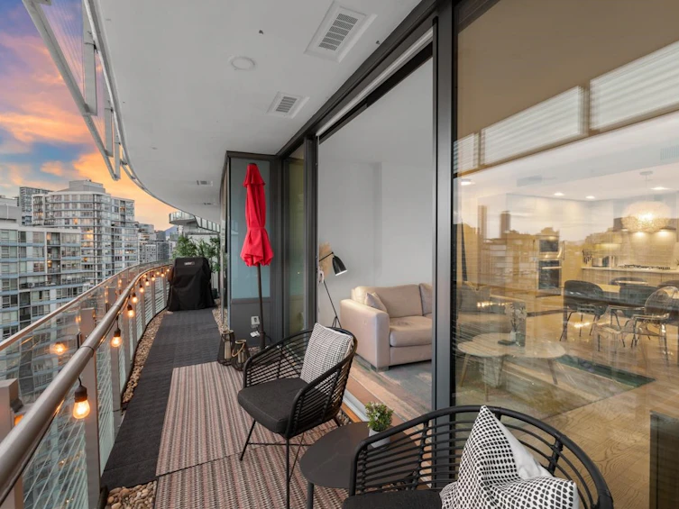 2420-89 Nelson Street, Vancouver, BC, V6Z 0E7 - 33