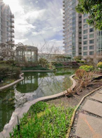 301 198 Aquarius Mews