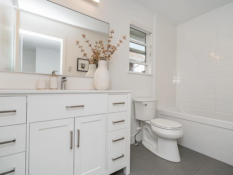 8427 208a Street, Langley, BC, V2Y 0A4 - 24