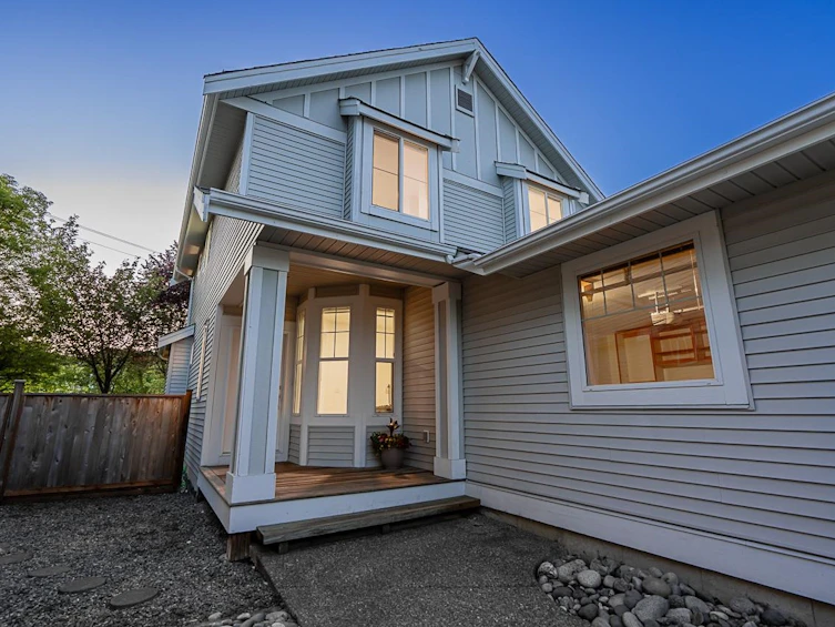 8427 208a Street, Langley, BC, V2Y 0A4 - 38