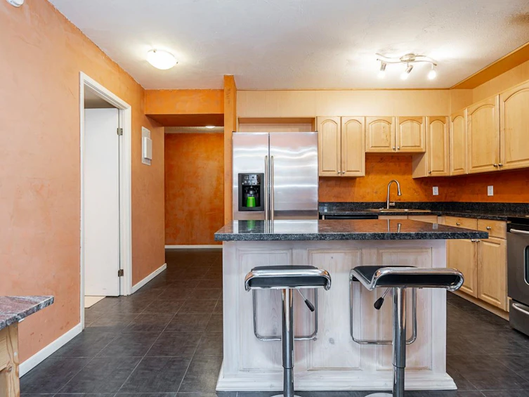 406-3755 Bartlett Court, Burnaby, BC, V3J 7G7 - 2
