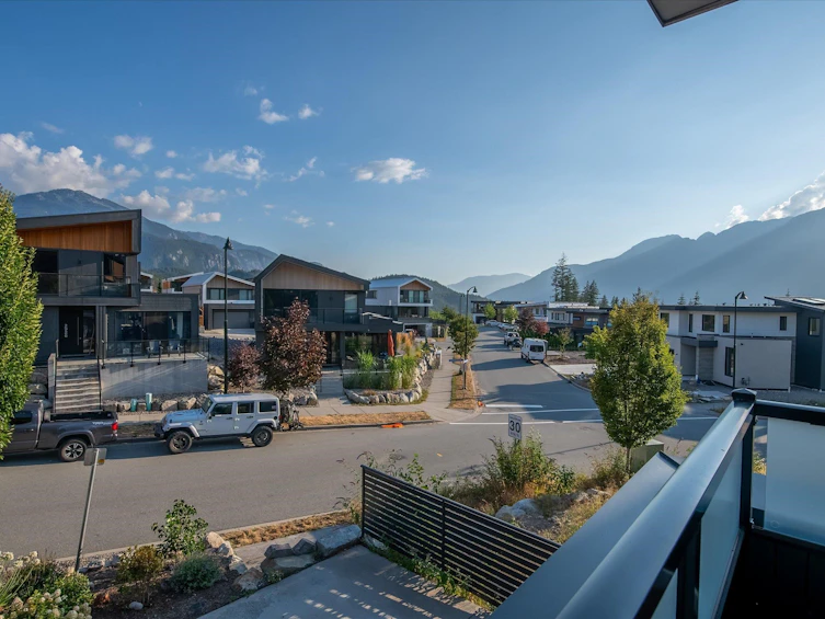 2929 Snowberry Place, Squamish, BC, V8B 1B1 - 7
