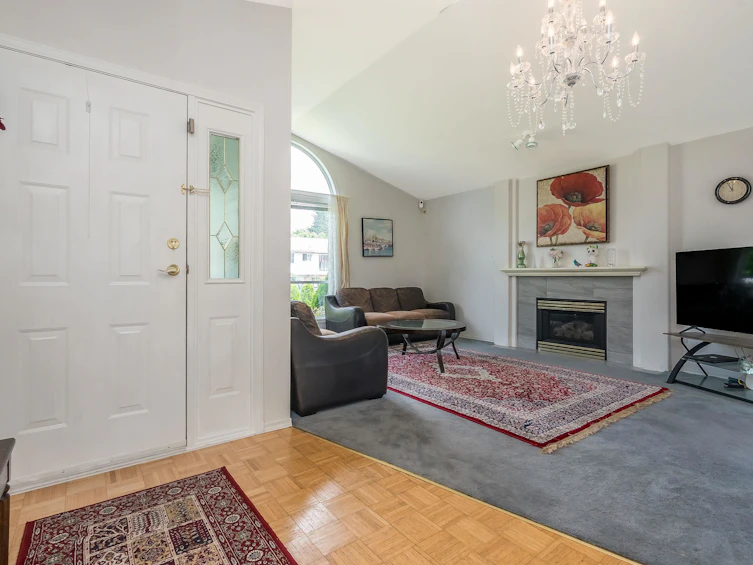 32948 10 Avenue, Mission, BC, V2V 2K3 - 5