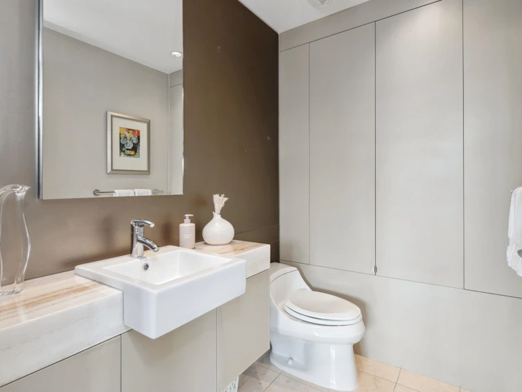 202-628 Kinghorne Mews, Vancouver, BC, V6Z 3H6 - 12
