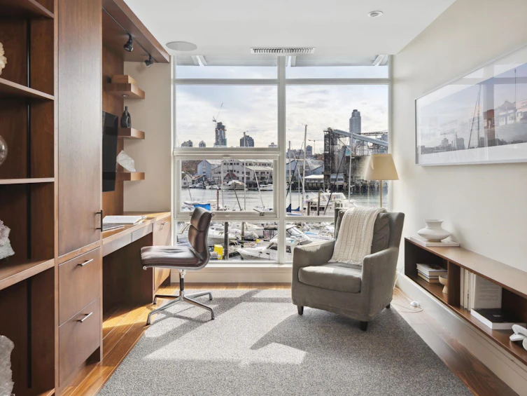 202-628 Kinghorne Mews, Vancouver, BC, V6Z 3H6 - 11