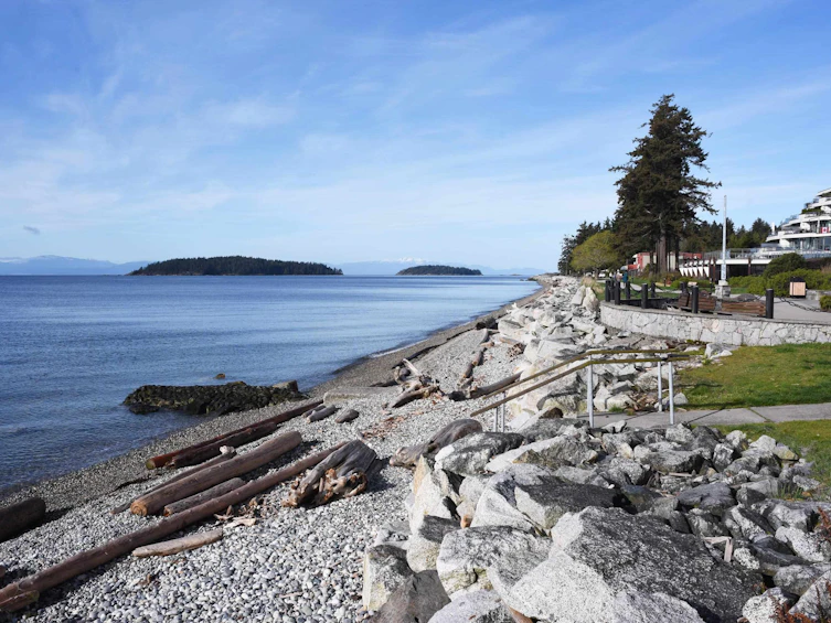 212-5665 Teredo Street, Sechelt, BC, V7Z 0J2 - 14