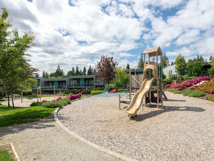 79-590 Lile Drive, North Vancouver, BC, V7G 0B2 - 34