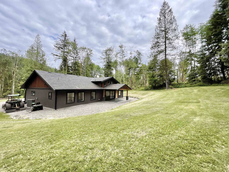 2061 Twin Creeks Road, Gibsons, BC, V0N 1V6 - 23