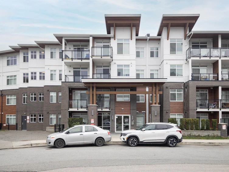 215-5415 Brydon Crescent, Langley, BC, V3A 0N4 - 36
