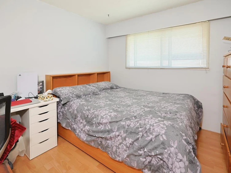 7310 Gladstone Street, Vancouver, BC, V5P 4G8 - 10
