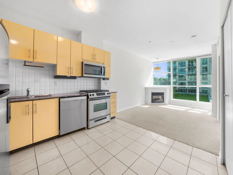 605-168 E Esplanade Avenue, North Vancouver, BC, V7L 4X8 - 21