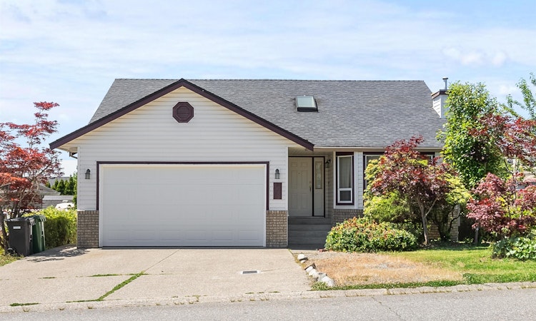 2818 Crossley Drive