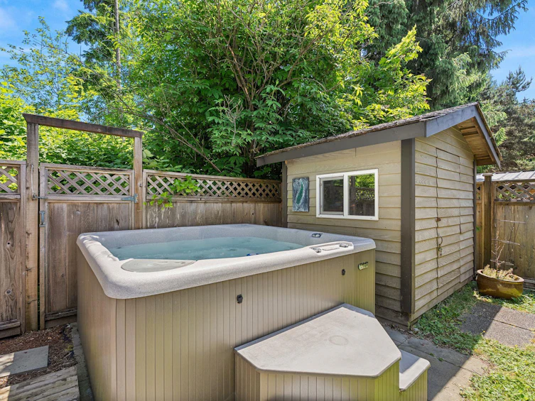 880 Ruckle Court, North Vancouver, BC, V7H 2P6 - 16