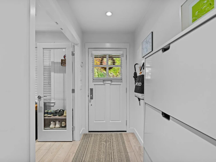 954 W 15th Avenue, Vancouver, BC, V5Z 1R9 - 21