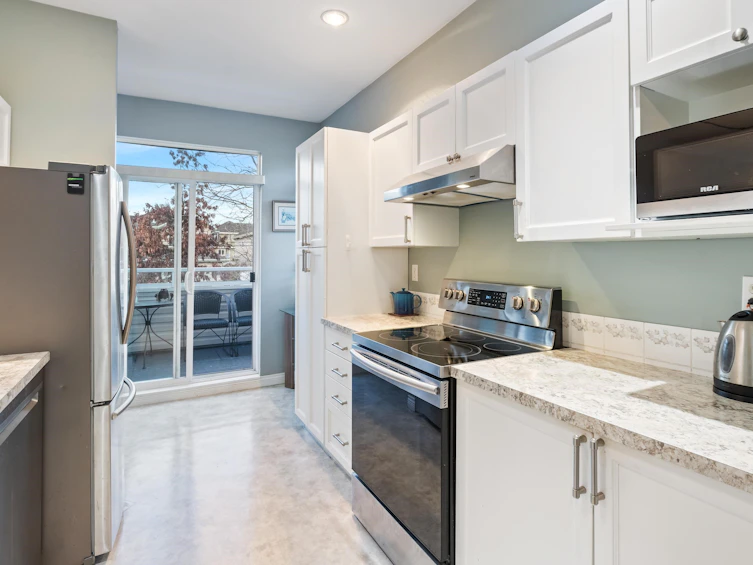 54-15070 66a Avenue, Surrey, BC, V3S 4A2 - 8