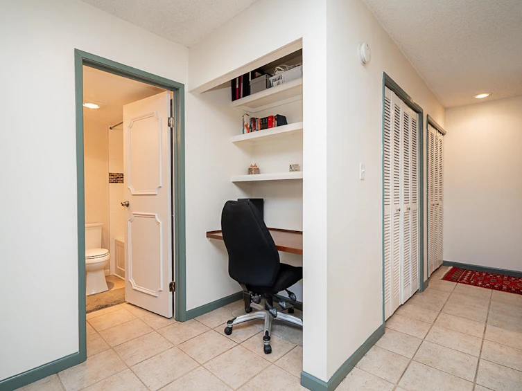 109-1011 Fourth Avenue, New Westminster, BC, V3M 1T3 - 16