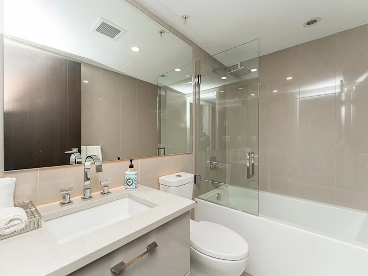 TH511-210 Salter Street, New Westminster, BC, V3M 0J9 - 16