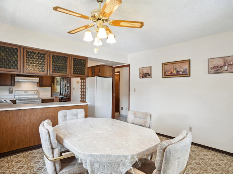 5412 Rhodes Street, Vancouver, BC, V5R 3N9 - 10