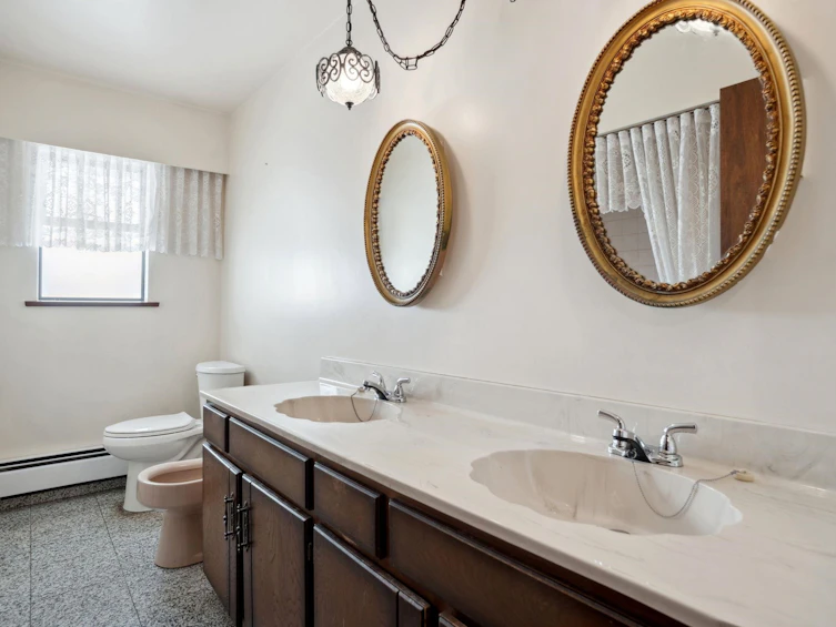 5412 Rhodes Street, Vancouver, BC, V5R 3N9 - 17